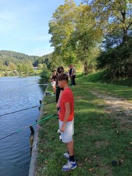 ribiško druženje za otroke na ribniku Brdinje (17)